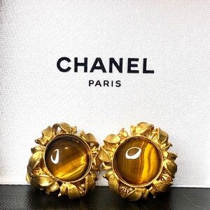 CHANEL 24k Gold Plated Tiger’s Eye Cabochon Clip On Earrings w/ Chanel Box